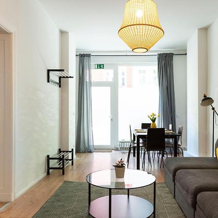 Appartement Freshly Renovated 2Br&Lr+Walk-In Rainshower à Berlin Extérieur photo