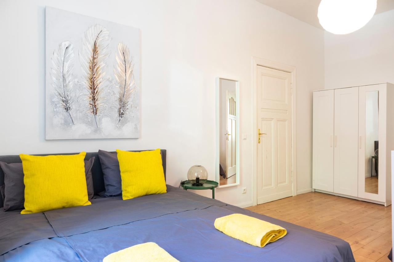 Appartement Freshly Renovated 2Br&Lr+Walk-In Rainshower à Berlin Extérieur photo
